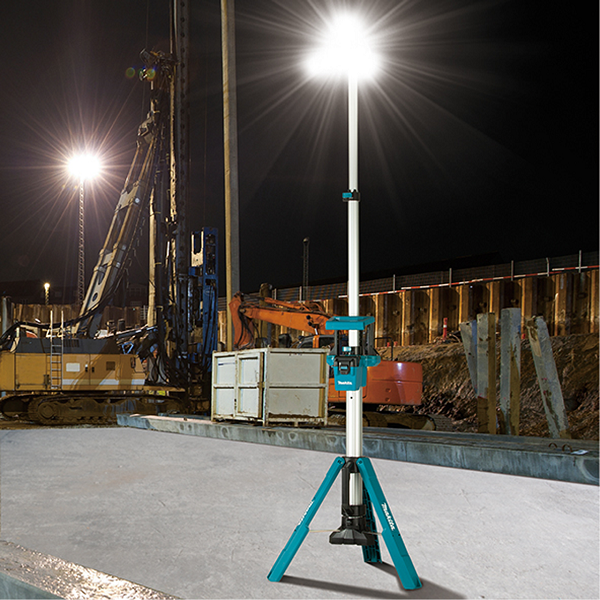 Foco De Luz Com Suporte Makita - DML814 - Image 2