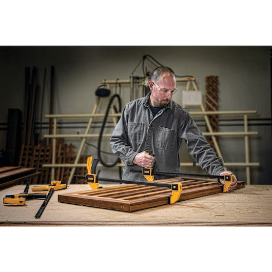 Grampo Grande 600mm Dewalt - DWHT0-83194 - Image 3