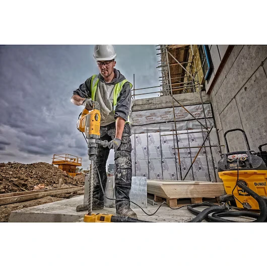 Martelo Combinado 8kg 1600w 13,3j Dewalt - D25733k-QS - Image 3
