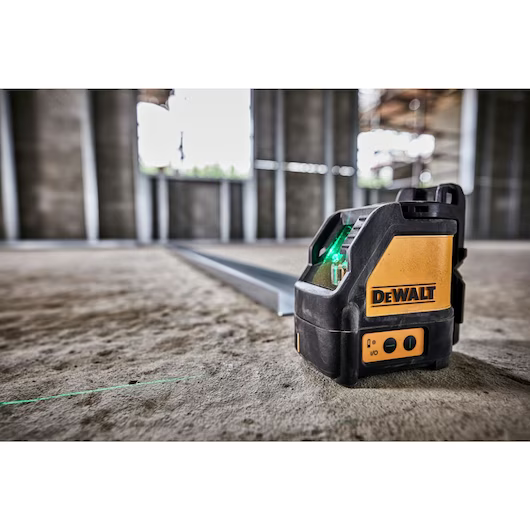 Laser Autonivelante 2 Linhas Verde Dewalt - DW088CG-XJ - Image 3